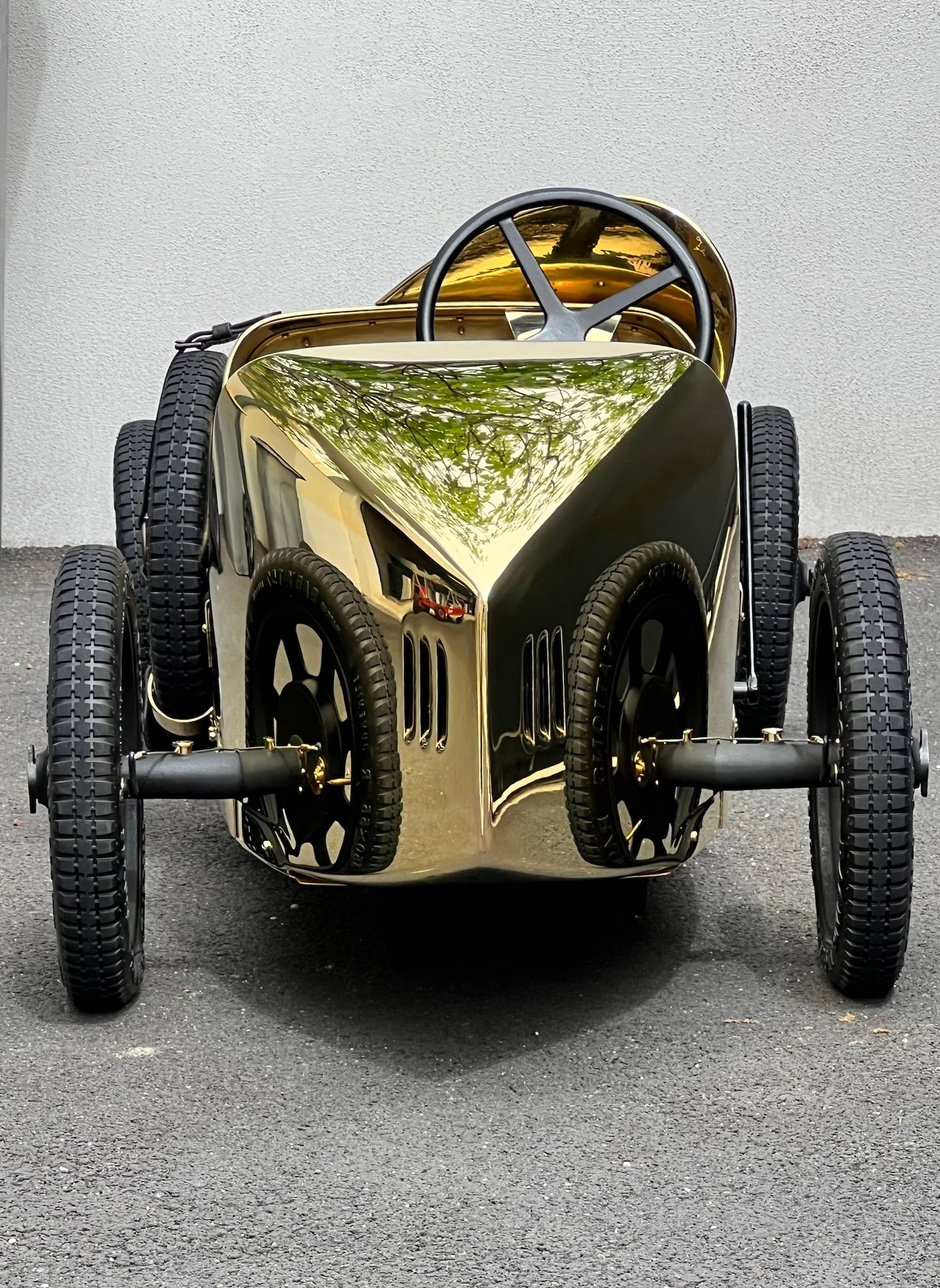 Bugatti Baby T52 Gold Legends Edition — image 2