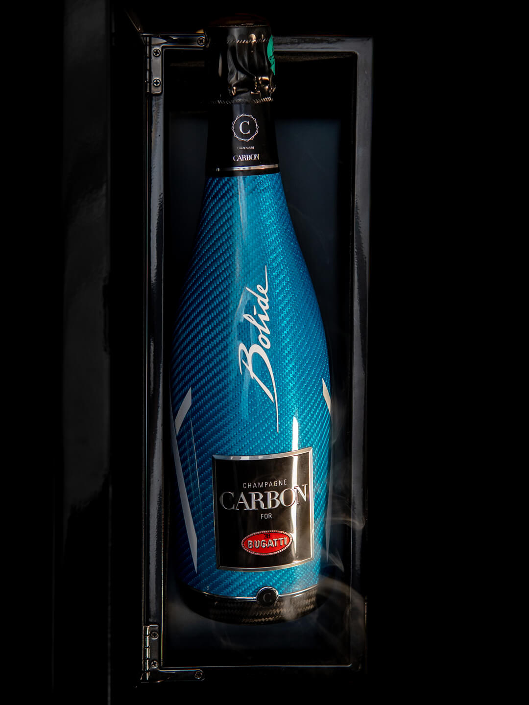Champagne CARBON Bugatti Bolide ƎB.03 | Vintage 2017 — image 2