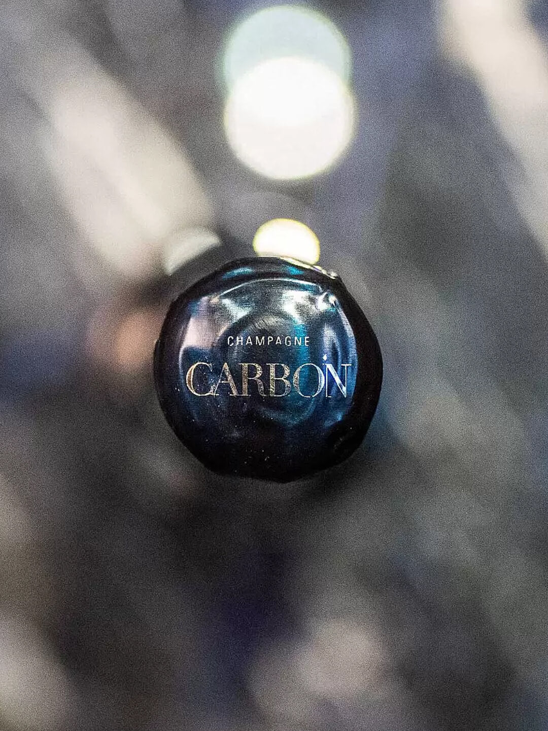 Champagne CARBON Bugatti Bolide ƎB.03 | Vintage 2017 — image 3